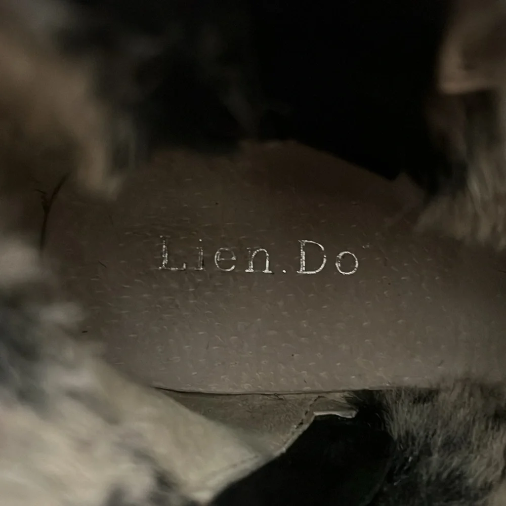 Anthropologie Lied‎ Do faux Fur Suede Ankle Boots  size 9